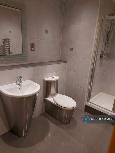 1 Bedroom Flat To Rent In Altolusso, Cardiff, CF10