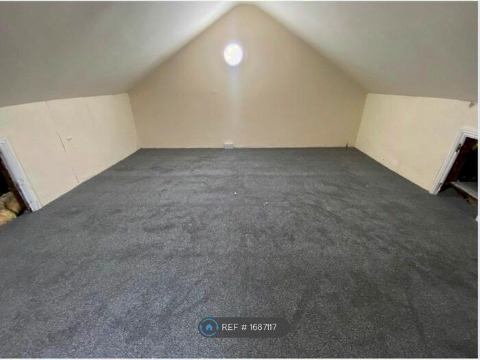 3 Bedroom Terraced House To Rent In Esk Street, Middlesbrough, TS3