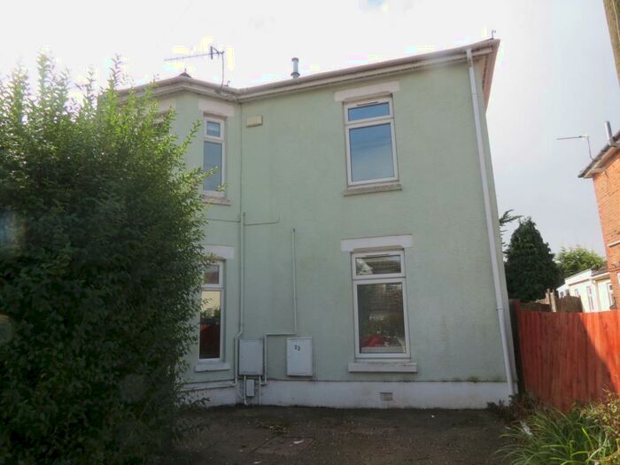 8 Bedroom House To Rent In Bedroom Detached House In Charminster, BH8