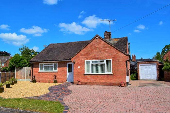 2 Bedroom Detached Bungalow For Sale In Florence Close, Kempsey, Worcester, WR5