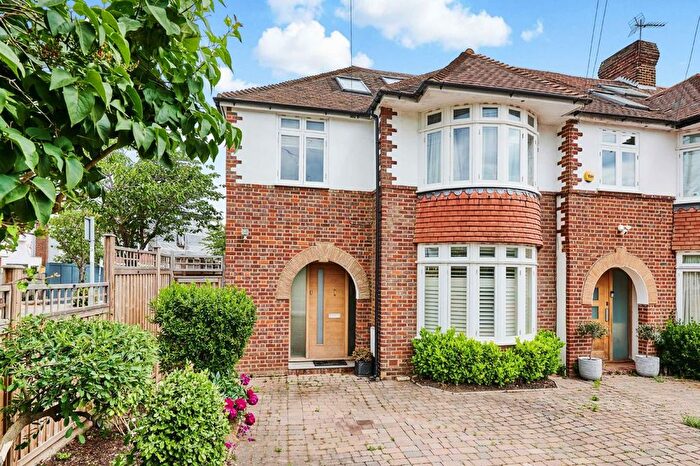 4 Bedroom Property To Rent In Sispara Gardens, London, SW18