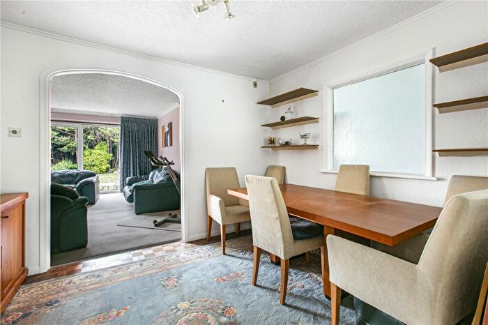 3 Bedroom Bungalow For Sale In Beechfield Close, Redbourn, St. Albans, Hertfordshire, AL3