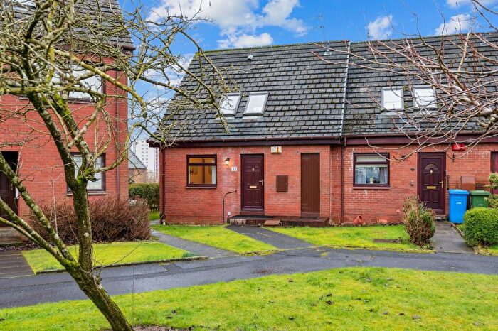 2 Bedroom Terraced House For Sale In Sandbank Crescent, Maryhill, Glasgow, G20