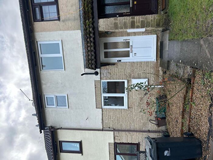 2 Bedroom House To Rent In Badgers Way, Sturminster Newton, DT10