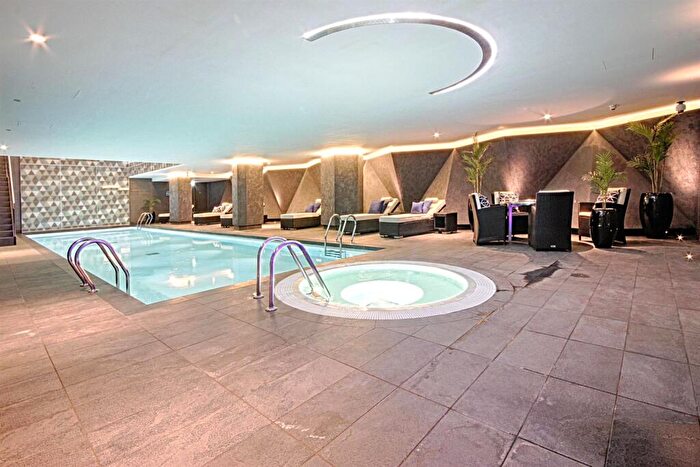 1 Bedroom Apartment For Sale In Riverlight Quay, Nine Elms, London, SW11 - Photo 11