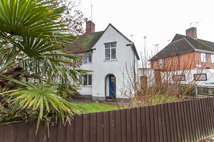 3 Bedroom Semi Detached House To Rent In Astley Close, Leicester, LE3