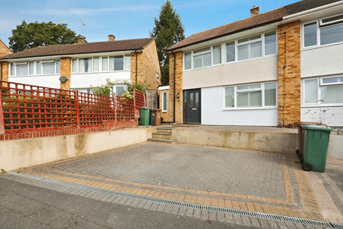 3 Bedroom Semi-Detached House For Sale In Park House Drive, Reigate, RH2
