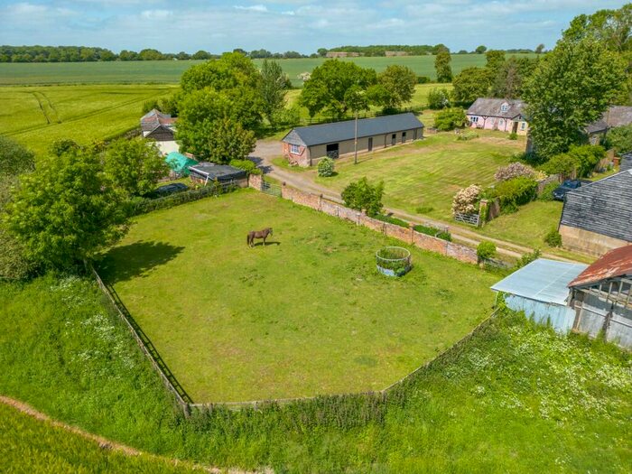5 Bedroom Equestrian Facility For Sale In Aspenden, Buntingford, SG9