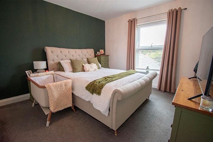 2 Bedroom End Terrace House For Sale In Cinder Road, Somercotes, Alfreton, DE55