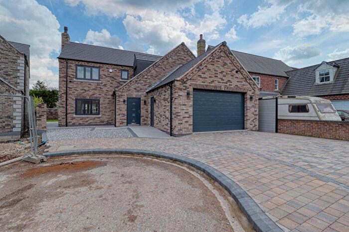 4 Bedroom Detached House For Sale In Somerby Drive, Owston Ferry, DN9
