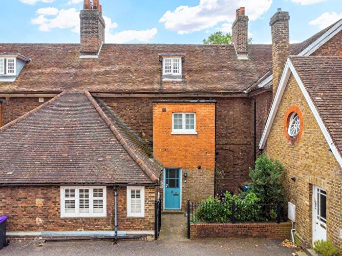4 Bedroom Terraced House To Rent In Fore Street, Hertford, SG14