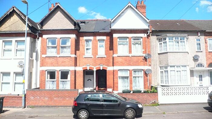 1 Bedroom Flat To Rent In Widdrington Road, Top Floor, Radford, Coventry, CV1