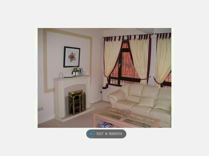 2 Bedroom Flat To Rent In Tuscany House, Manchester, M1