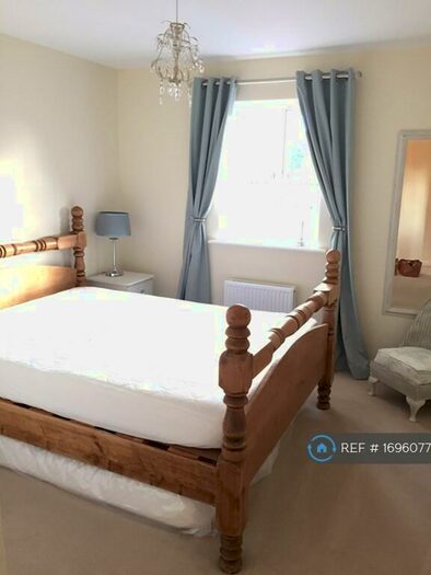 1 Bedroom Flat To Rent In Garstons Way, Alton, GU34