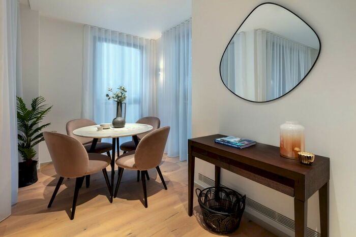 1 Bedroom Apartment To Rent In Author King's Cross, London, N1