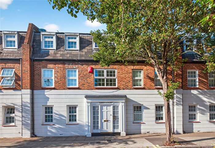 1 Bedroom Flat To Rent In Macleod Street, London, SE17