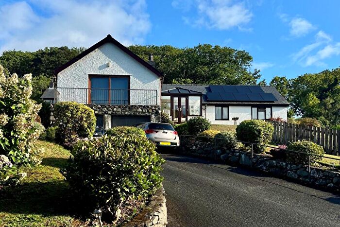 4 Bedroom Detached Bungalow For Sale In Hafoty, Pencefn Road, Dolgellau, LL40