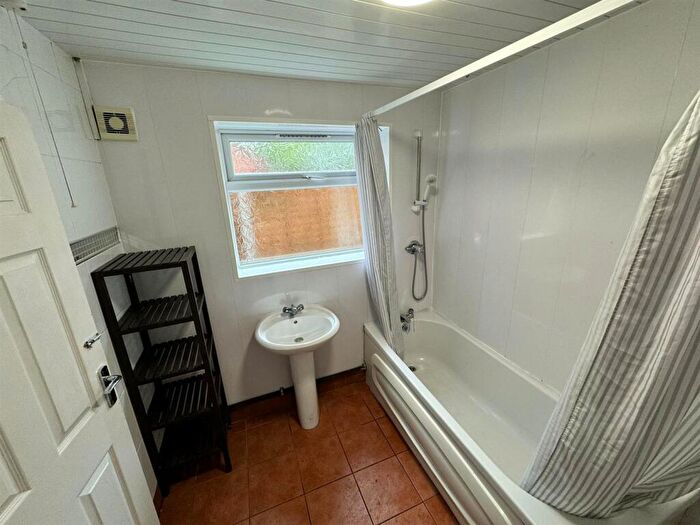 4 Bedroom Terraced House To Rent In Room, Bramble Street, Stoke, Coventry, CV1