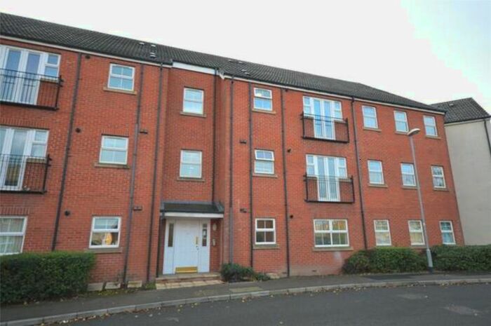 2 Bedroom Flat To Rent In Meadow Side Road, East Ardsley, Wakefield, West Yorkshire, WF3