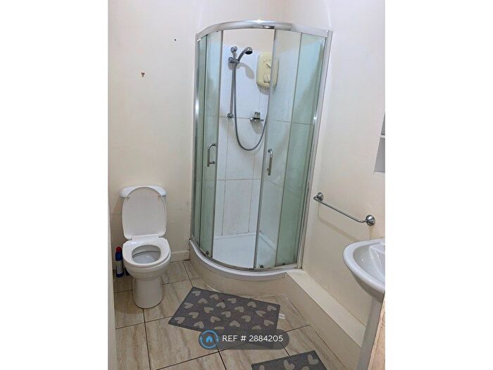 1 Bedroom Flat To Rent In Hillfoot Street, Dunoon, PA23