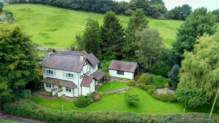 4 Bedroom Detached House For Sale In Dark Lane, Romsley, Halesowen, Worcestershire, B62