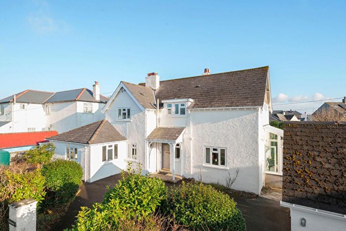 4 Bedroom Detached House For Sale In Dousland Road, Yelverton, PL20