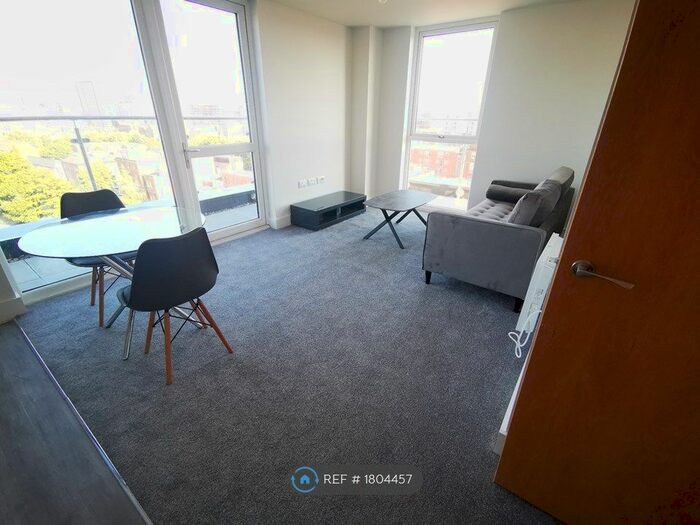2 Bedroom Flat To Rent In Adelphi Wharf Street, Salford, M3