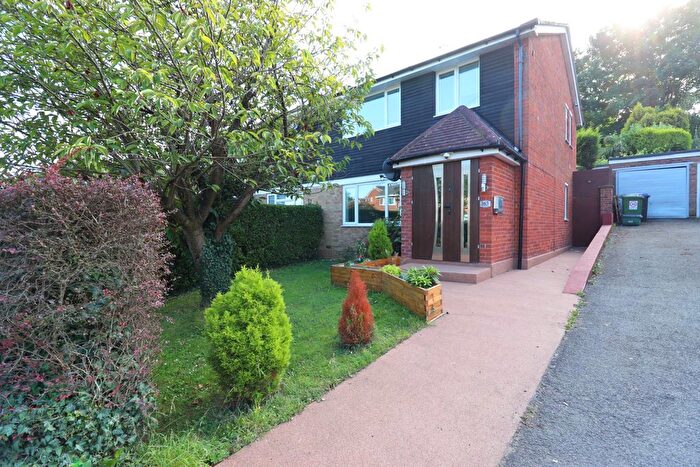 3 Bedroom Semi-Detached House To Rent In Hicks Farm Rise, High Wycombe, HP13
