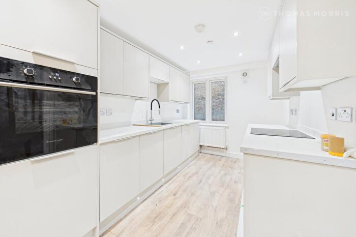 3 Bedroom Terraced House For Sale In Windmill Row, St. Neots, Cambridgeshire, PE19