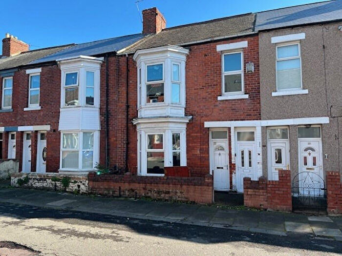 2 Bedroom Flat For Sale In Julian Street South Shields, NE33