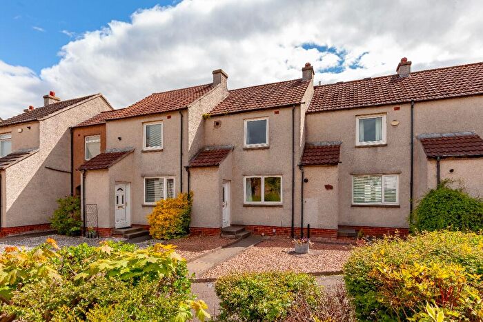 2 Bedroom Detached House To Rent In South Gyle Road, South Gyle, Edinburgh, EH12
