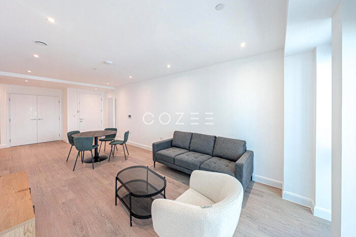 1 Bedroom Flat To Rent In The Ellipse, Royal Eden Docks, E16