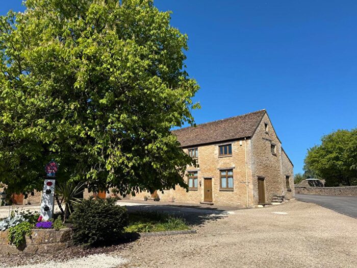 2 Bedroom Character Property For Sale In Petty France, Badminton, GL9