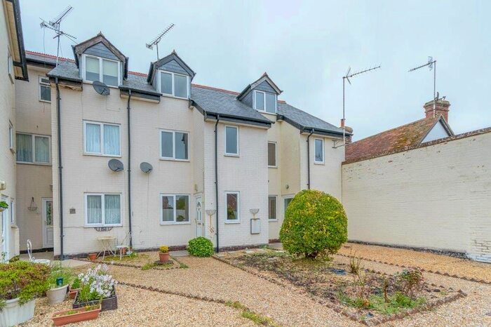 3 Bedroom Property To Rent In The Borough, Downton, Salisbury, Wiltshire, SP5