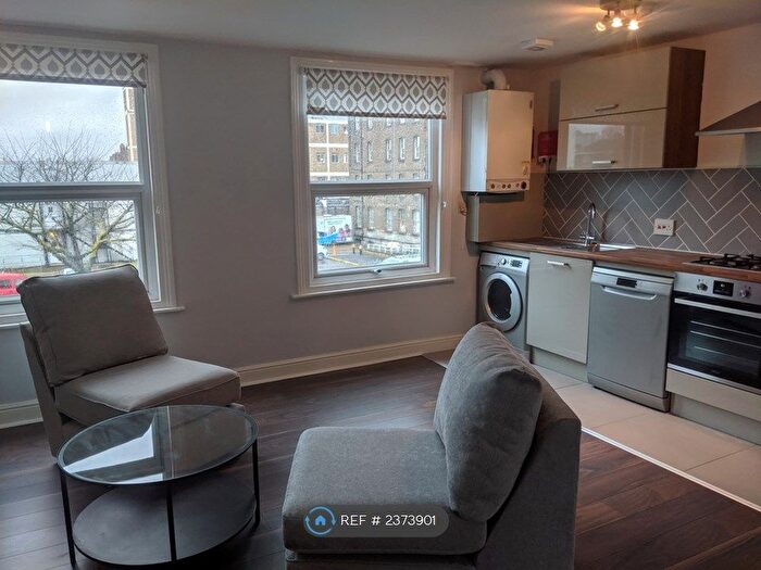 2 Bedroom Flat To Rent In Kingsland Road, London, E2