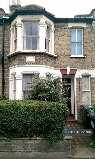 2 Bedroom Maisonette To Rent In Albert Road, Leyton, E10