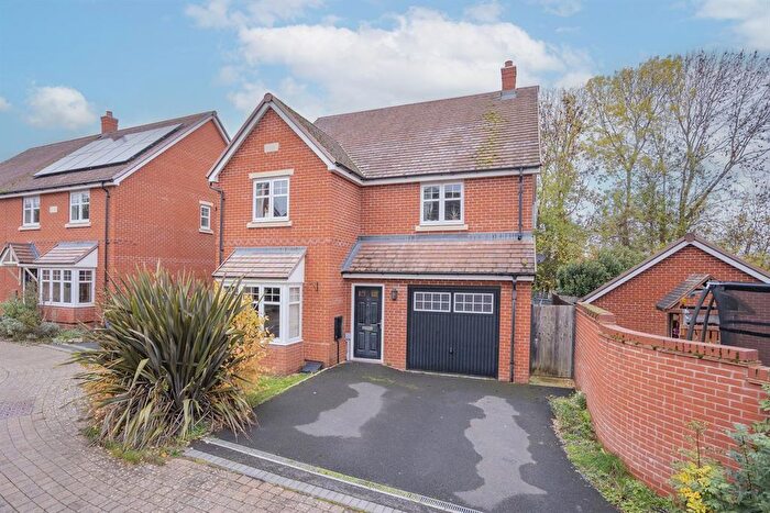 4 Bedroom Detached House For Sale In Randell Road, Malvern, WR14