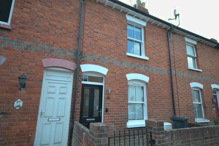 2 Bedroom Terraced House To Rent In North Street, Caversham, Reading, RG4