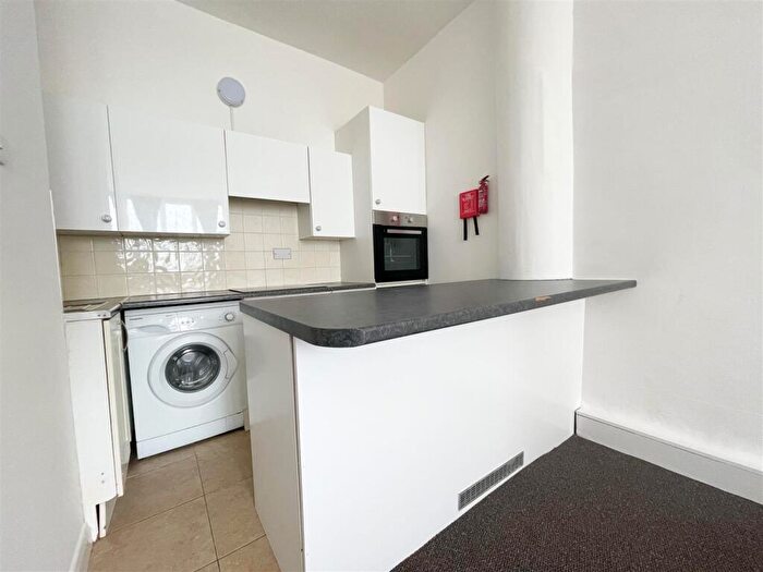 Studio To Rent In Stanford House, East Tilbury, Tilbury, RM18