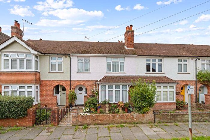 4 Bedroom Terraced House For Sale In Orchard Avenue, Chichester, PO19