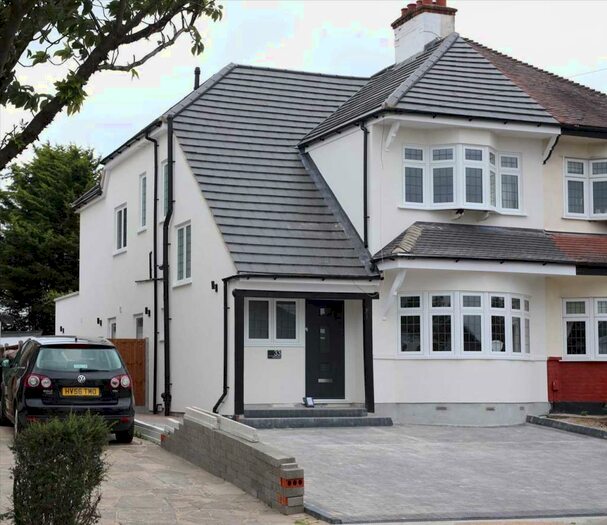 5 Bedroom Semi-Detached House To Rent In Mill Park Avenue, Hornchurch, RM12