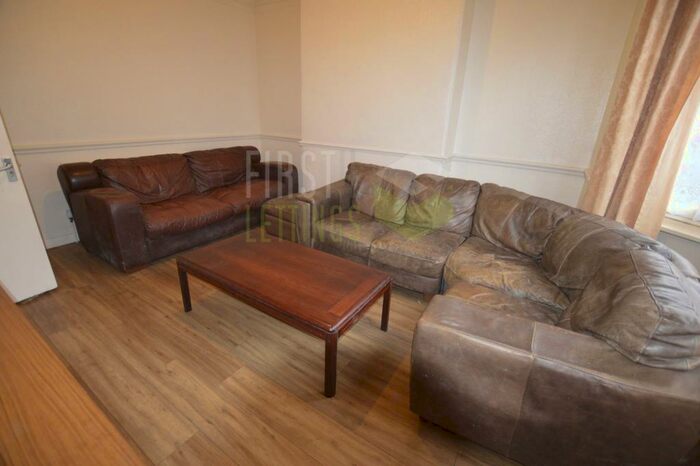 5 Bedroom Terraced House To Rent In St. Albans Road, Evington, LE2