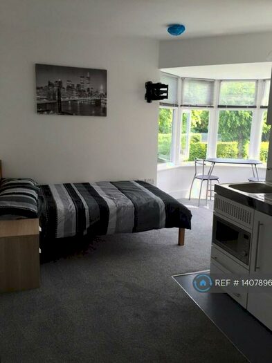 Studio To Rent In Coundon, Coventry, CV6