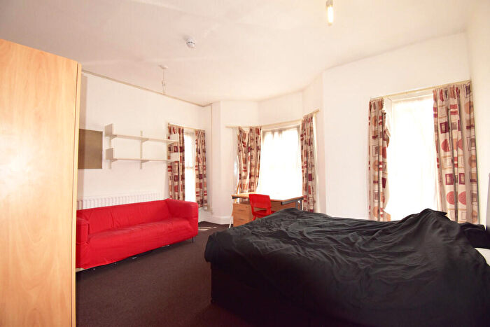 1 Bedroom End Of Terrace House To Rent In Grantham Street, Coventry, CV2