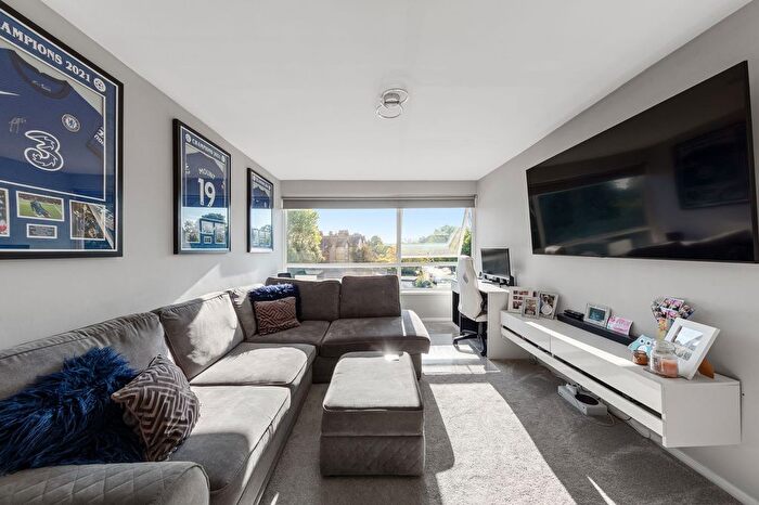 1 Bedroom Flat For Sale In Rectory Road, Beckenham, BR3