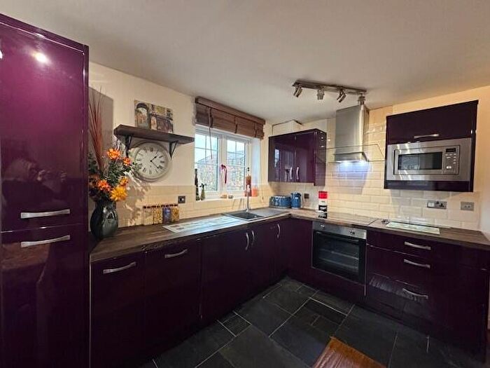 2 Bedroom Apartment To Rent In Lisbon Drive, Burnley, BB11