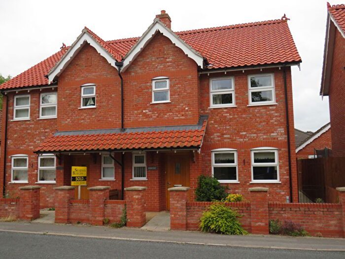 3 Bedroom Semi-Detached House To Rent In Station Road, Sutterton, PE20