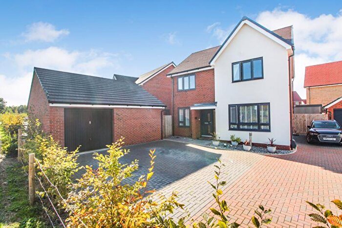 4 Bedroom Detached House For Sale In Woodman Way, Wootton, MK43