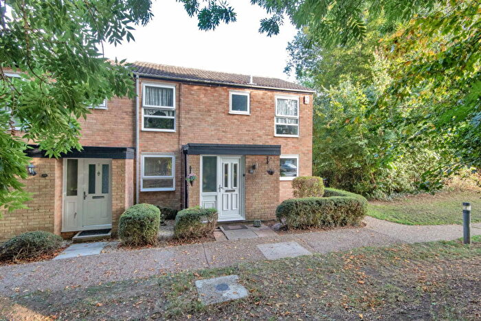 3 Bedroom End Of Terrace House For Sale In Chapel Wood, New Ash Green, Longfield, DA3