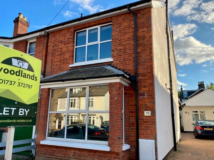 3 Bedroom Semi-Detached House To Rent In Charman Road, Redhill, RH1